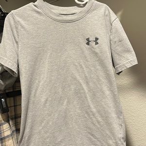 Boys under armor size 7